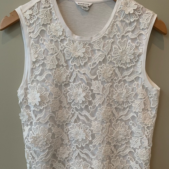 Club Monaco Tops - Club Monaco embroidered top